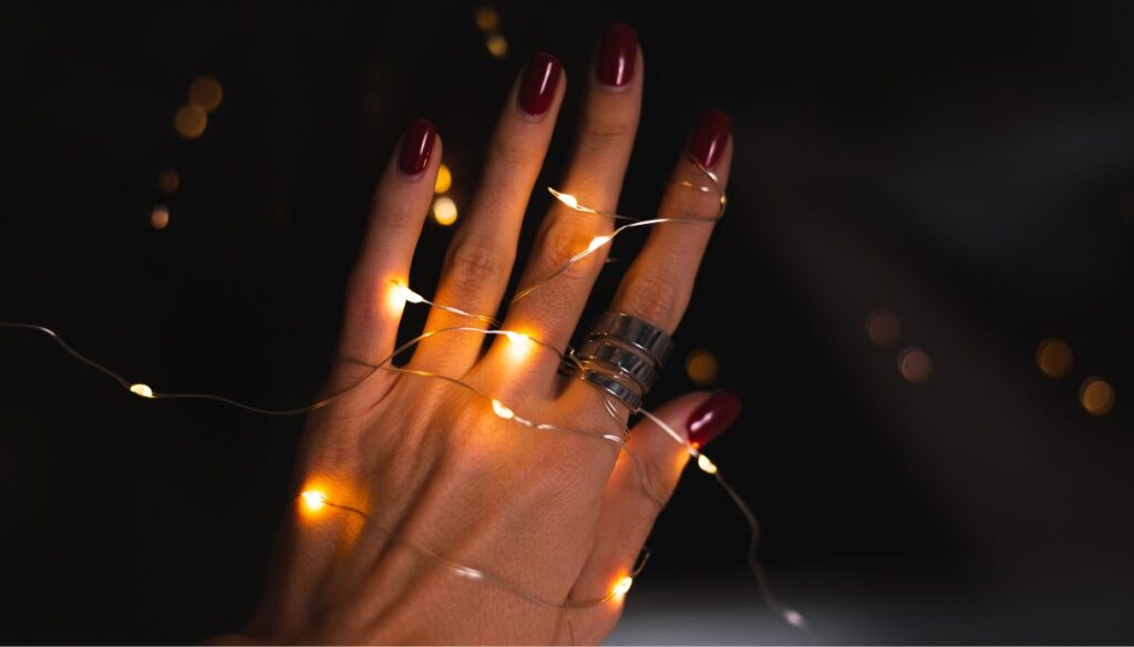 unghie glow in the dark