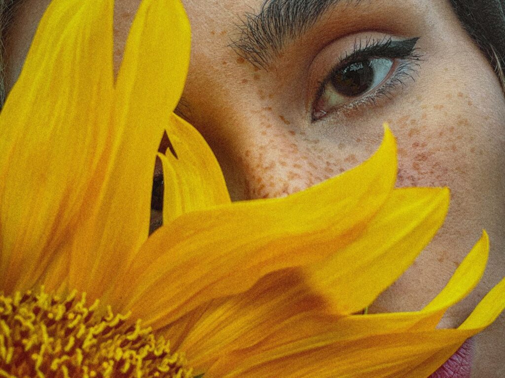 gesti per il viso in primavera