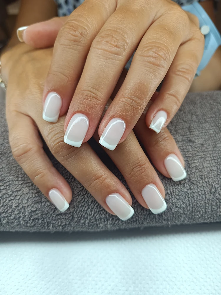 mediterranean nails