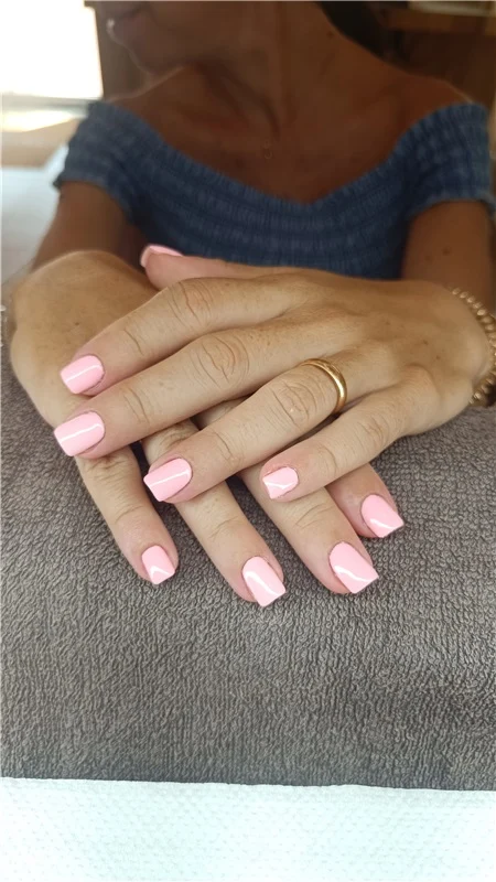 manicure benessere: come funziona e dove farla